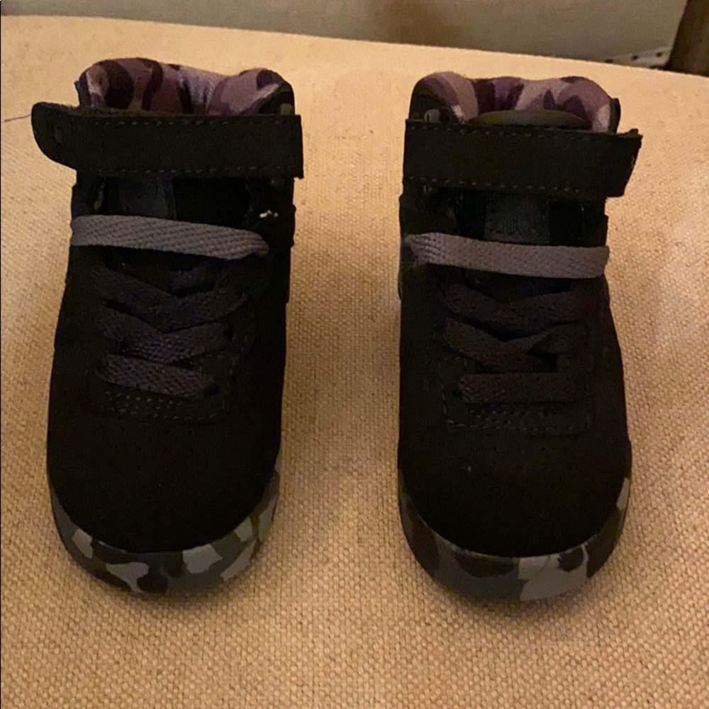 Toddler, Fila shoes size 5, Never worn